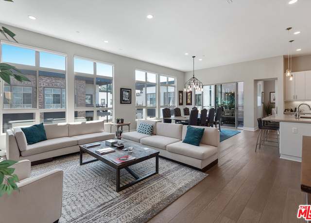 Property at 12714 W Sea Spray Pl #6, Playa Vista, CA 90094, 3 beds, 2.5 baths