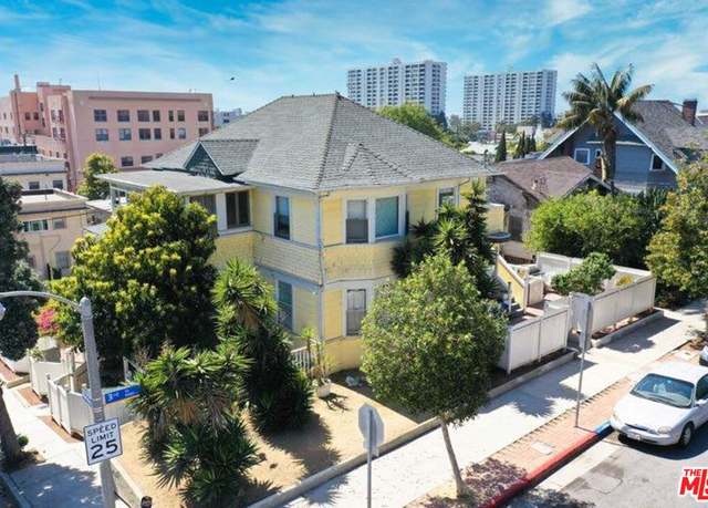 Property at 241 Marine St, Santa Monica, CA 90405, 12 beds, 11 baths