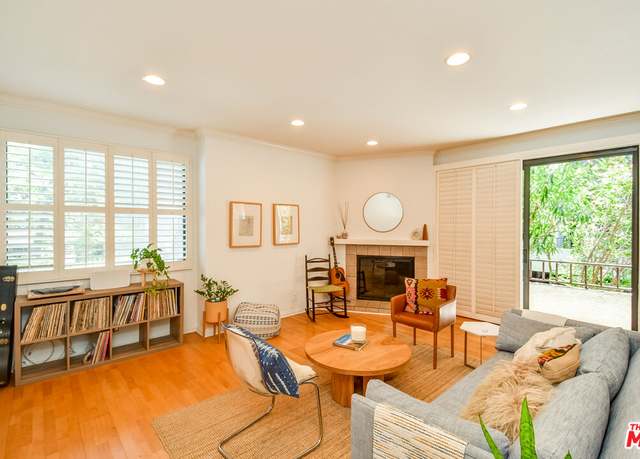 Property at 8114 Manitoba St #103, Playa Del Rey, CA 90293, 1 bed, 1 bath