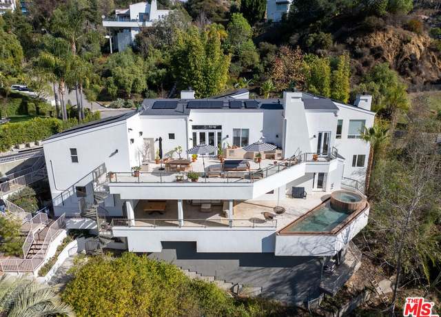 Property at 2671 Astral Dr, Los Angeles, CA 90046, 4 beds, 4.5 baths