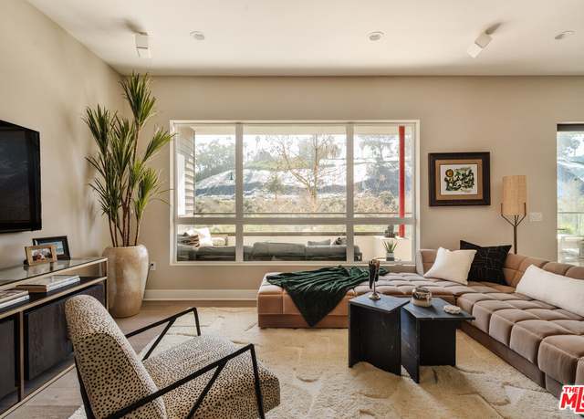 Property at 12765 Bluff Creek Dr #1, Los Angeles, CA 90094, 4 beds, 3.5 baths