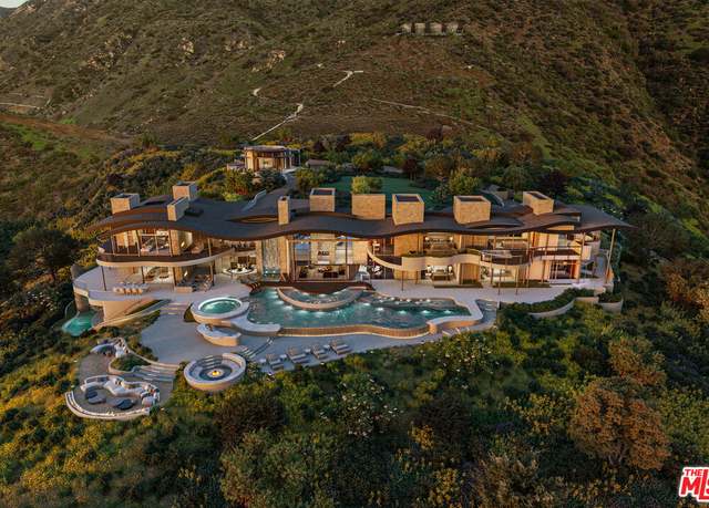 Property at 2930 Sweetwater Mesa Rd, Malibu, CA 90265, 6 beds, 9 baths