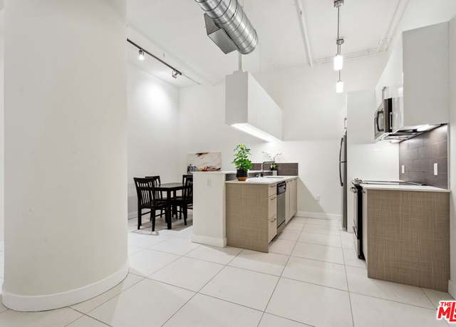 Property at 939 S Broadway #103, Los Angeles, CA 90015, 1 bed, 1 bath