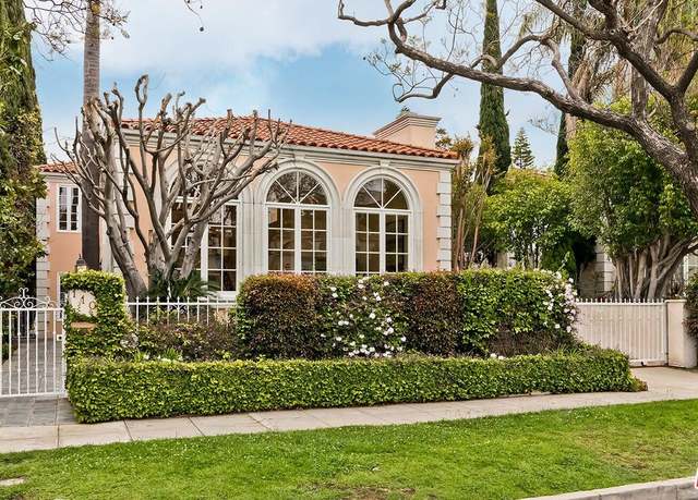 Property at 110 N Oakhurst Dr, Beverly Hills, CA 90210, 5 beds, 4.5 baths