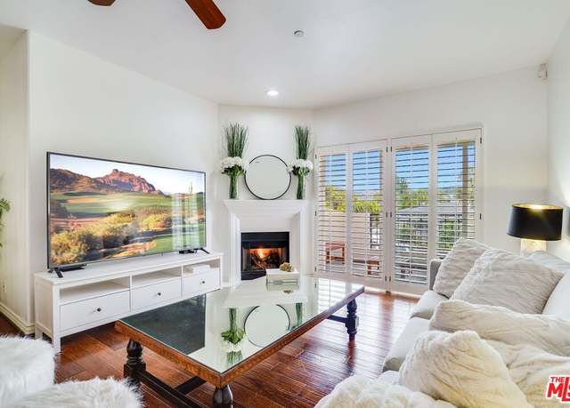 Property at 12449 Kling St #102, Studio City, CA 91604, 2 beds, 2 baths