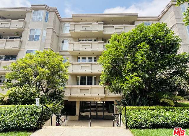 Property at 575 S Barrington Ave #306, Los Angeles, CA 90049, 2 beds, 3 baths