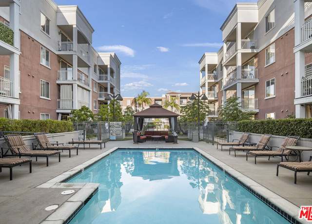Property at 3740 Santa Rosalia Dr #212, Los Angeles, CA 90008, 1 bed, 1 bath