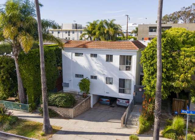Property at 443 Bay St, Santa Monica, CA 90405, 13 beds, 8 baths