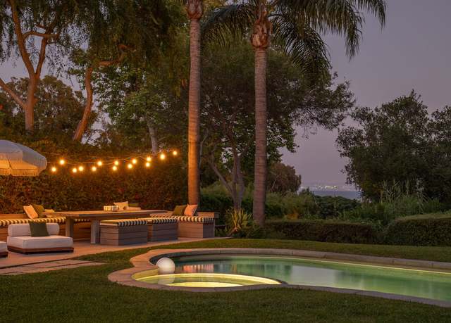 Property at 28036 Sea Lane Dr, Malibu, CA 90265, 5 beds, 5.5 baths