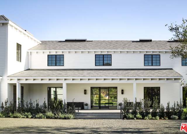Property at 2616 Greenbank Rd, Thousand Oaks, CA 91361, 6 beds, 6.5 baths