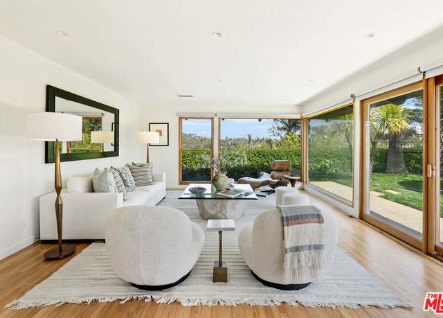 Property at 2058 Westridge Rd, Los Angeles, CA 90049, 3 beds, 3.5 baths