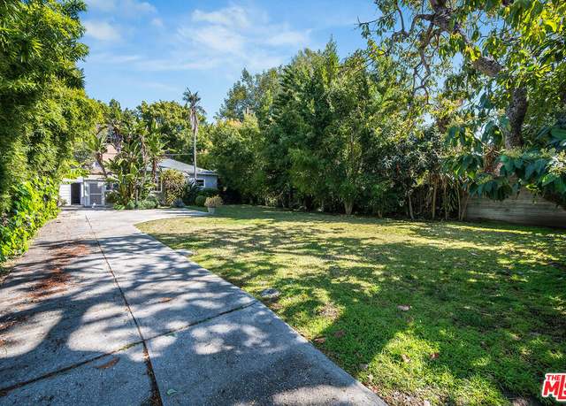 Property at 1240 Greenacre Ave, West Hollywood, CA 90046, 2 beds, 1 bath
