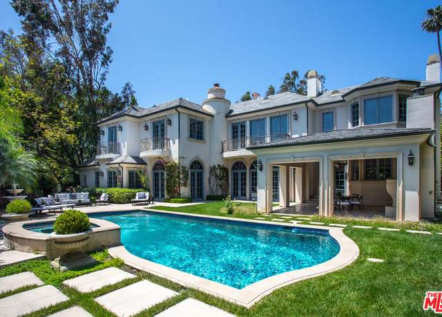 Property at 1154 Summit Dr, Beverly Hills, CA 90210, 7 beds, 9 baths