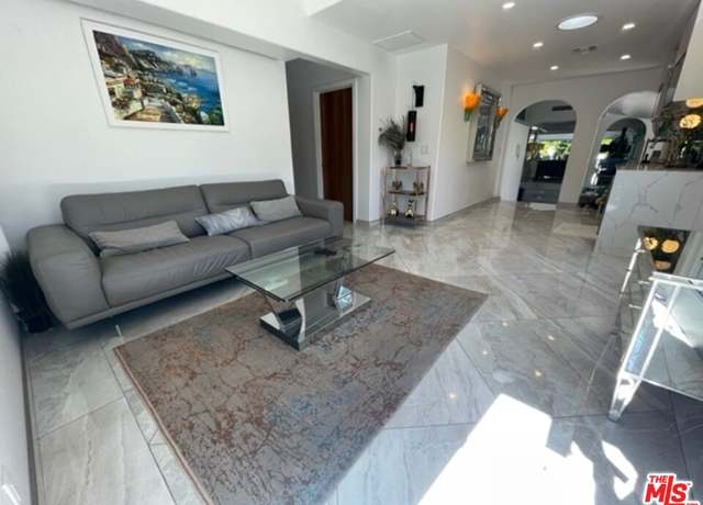 Property at 425 Sunridge St, Playa Del Rey, CA 90293, 3 beds, 3 baths