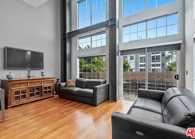 Property at 5300 Playa Vista Dr #12, Playa Vista, CA 90094, 3 beds, 2.5 baths