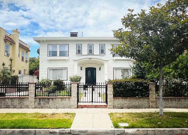Property at 907 Westchester Pl, Los Angeles, CA 90019, 4 beds, 4 baths