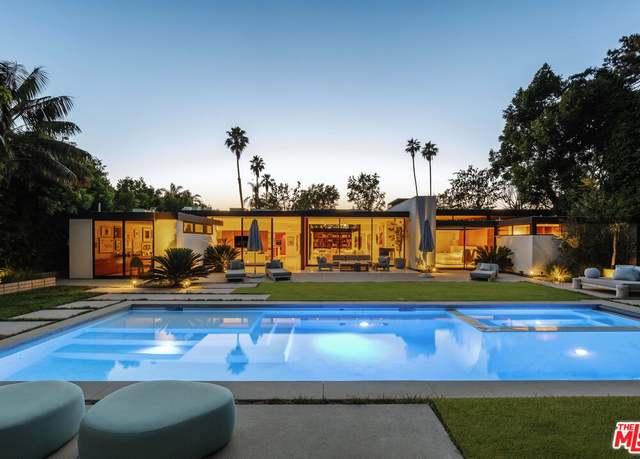 Property at 570 Evelyn Pl, Beverly Hills, CA 90210, 5 beds, 8 baths