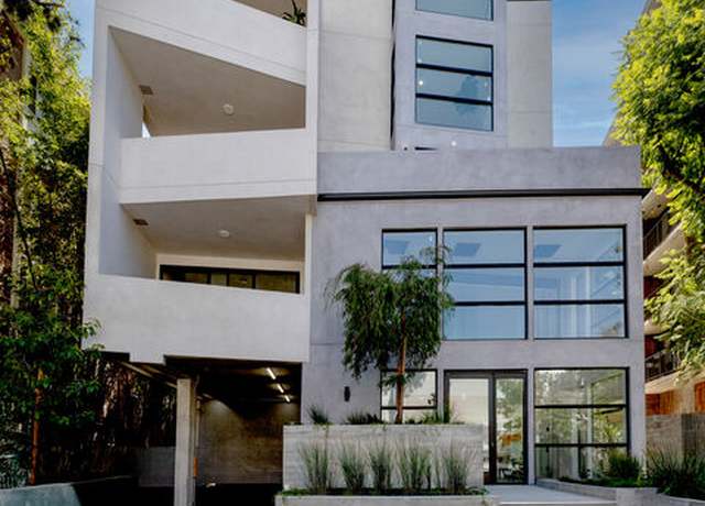 Property at 1361 Kelton Ave #401, Los Angeles, CA 90024, 1 bed, 1.5 baths