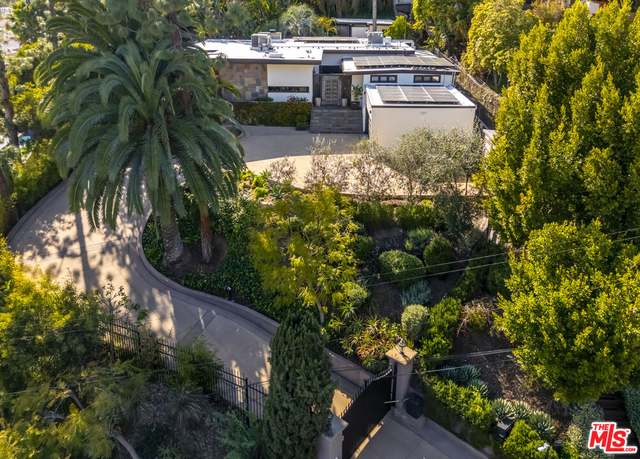 Property at 1927 N Normandie Ave, Los Angeles, CA 90027, 3 beds, 3 baths