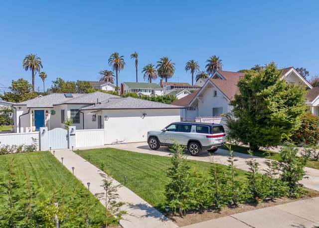 Property at 1152 S Windsor Blvd, Los Angeles, CA 90019, 5 beds, 4 baths