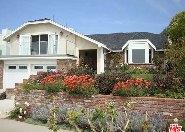 Property at 18133 Wakecrest Dr, Malibu, CA 90265, 4 beds, 3 baths