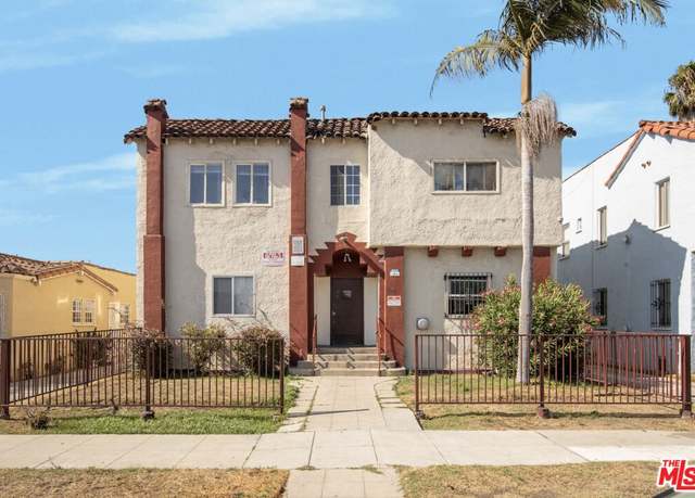 Property at 1103 W 64th St, Los Angeles, CA 90044, 4 beds, 12 baths