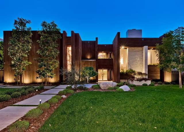 Property at 604 N Alpine Dr, Beverly Hills, CA 90210, 5 beds, 5.5 baths