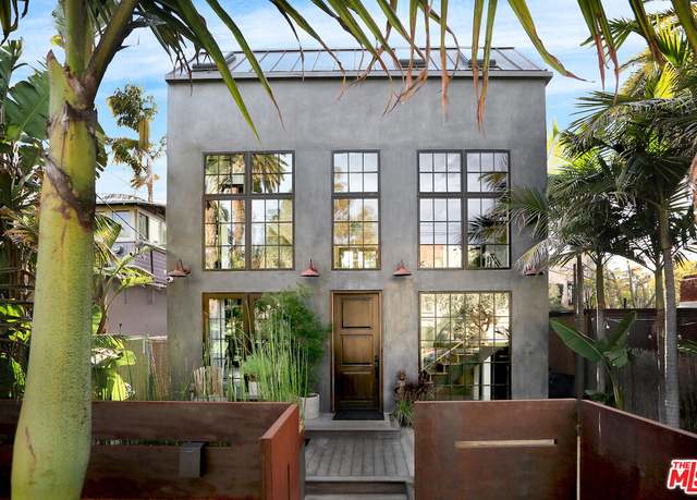 Property at 1337 6th Ave, Venice, CA 90291, 3 beds, 3.5 baths