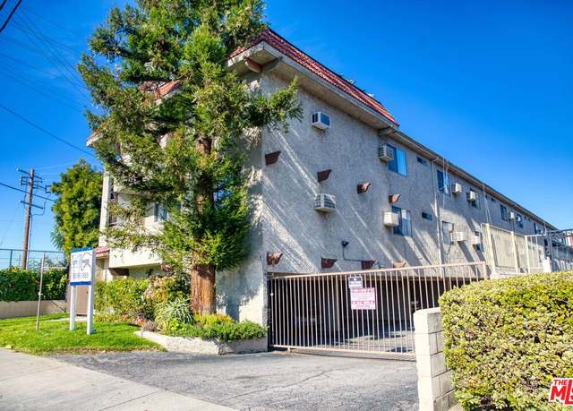 Property at 13253 Vanowen St, Los Angeles, CA 91605, 21 beds, 17 baths