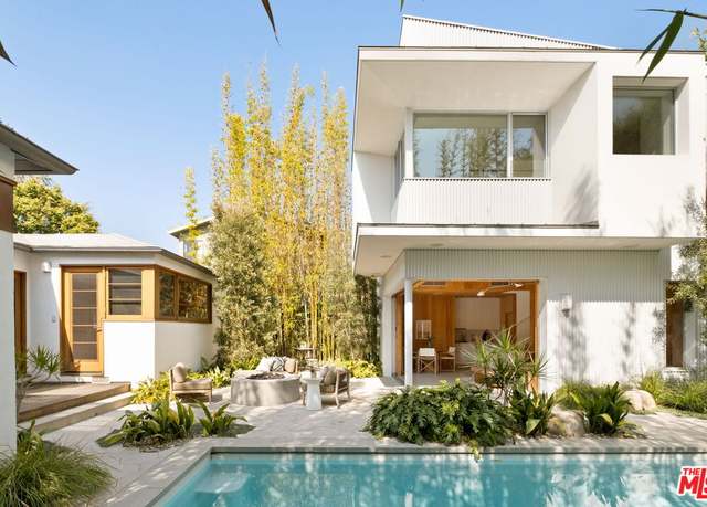 Property at 12548 Everglade St, Los Angeles, CA 90066, 4 beds, 3.5 baths