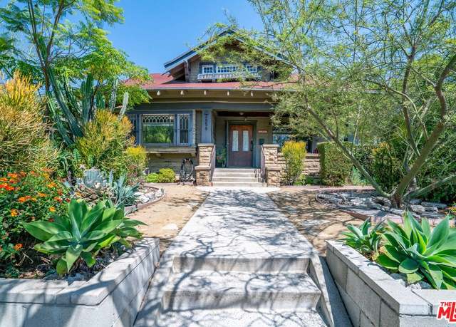 Property at 2656 S Hobart Blvd, Los Angeles, CA 90018, 3 beds, 1 bath