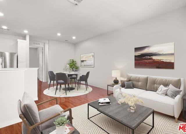 Property at 7250 N Cherry Ln, Van Nuys, CA 91405, 3 beds, 3 baths
