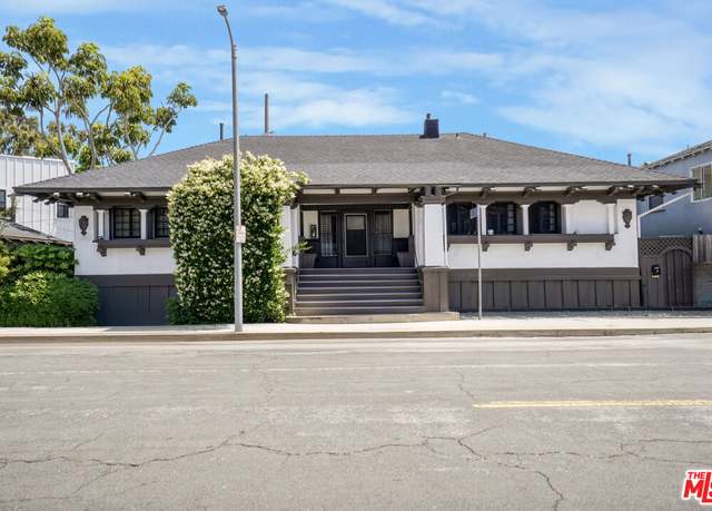 Property at 1300 Riviera Ave, Venice, CA 90291, 5 beds, 5 baths