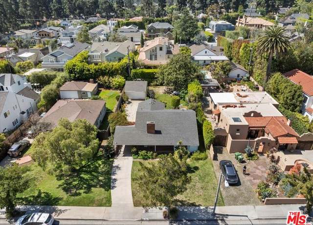Property at 602 26th St, Santa Monica, CA 90402, 3 beds, 2 baths