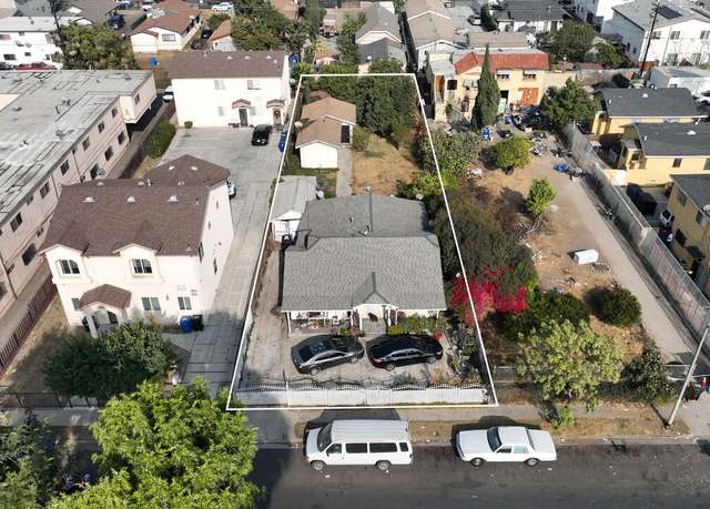 Property at 707 W 80th St, Los Angeles, CA 90044, 3 beds, 2 baths