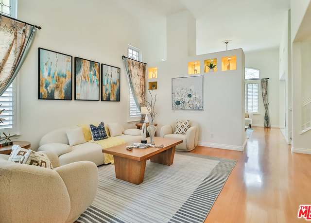 Property at 2857 Limestone Dr, Thousand Oaks, CA 91362, 3 beds, 2.5 baths
