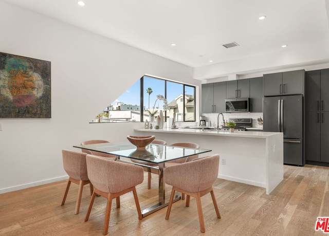 Property at 3724 1/2 Vinton Ave, Los Angeles, CA 90034, 3 beds, 3.5 baths