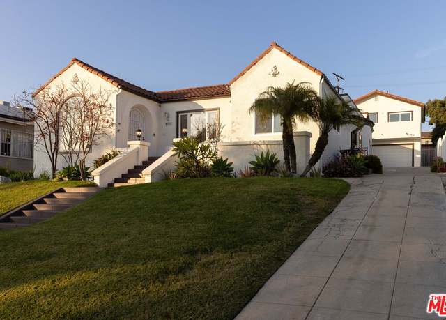 Property at 4925 W 20th St, Los Angeles, CA 90016, 4 beds, 5 baths
