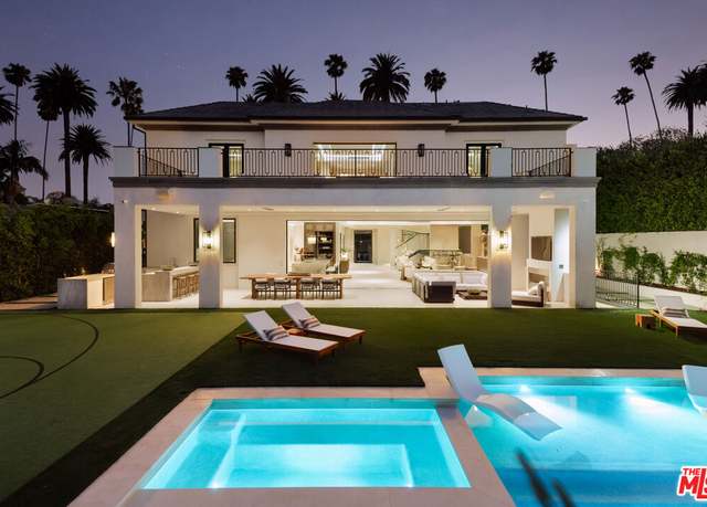 Property at 620 N Bedford Dr, Beverly Hills, CA 90210, 7 beds, 9 baths