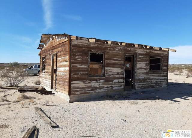 Property at 68724 Rainier Rd, Twenty-nine Palms, CA 92277