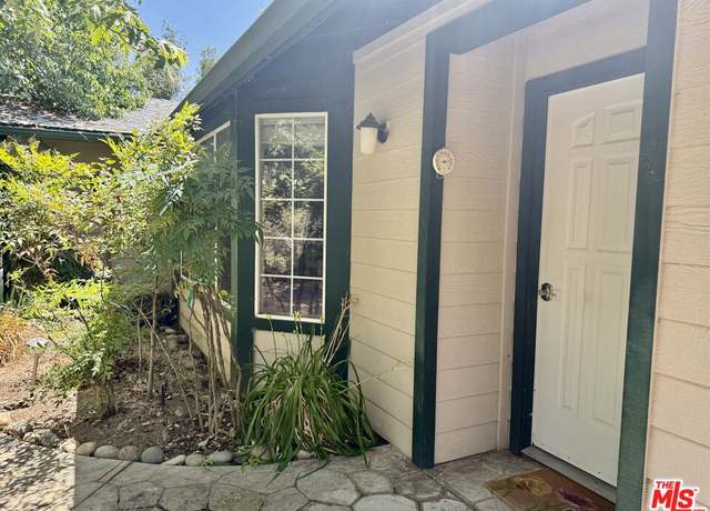 Property at 31199 Rolling Meadow Ct, Coarsegold, CA 93614, 3 beds, 1.5 baths