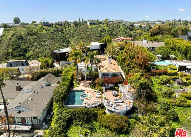 Property at 1100 Stradella Rd, Los Angeles, CA 90077, 3 beds, 3.5 baths