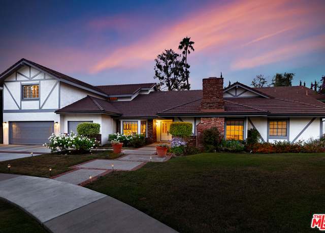 Property at 17341 Cumpston St, Encino, CA 91316, 6 beds, 5.5 baths