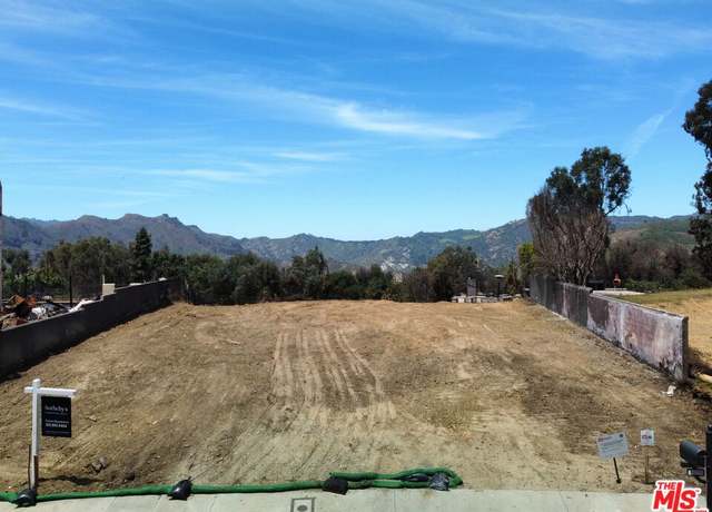 Property at 1429 El Bosque Ct, Pacific Palisades, CA 90272