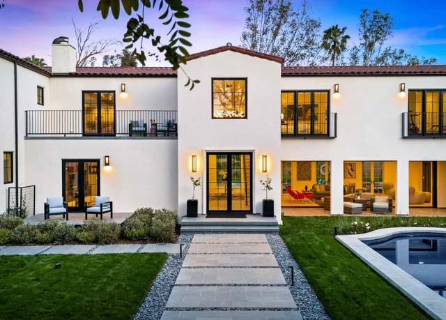 Property at 10472 Revuelta Way, Los Angeles, CA 90077, 5 beds, 6.5 baths