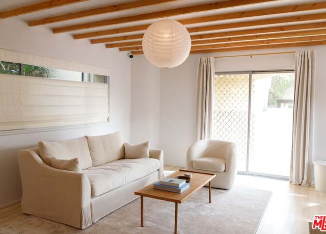 Property at 11138 Aqua Vista St #66, North Hollywood, CA 91602, 1 bed, 1 bath