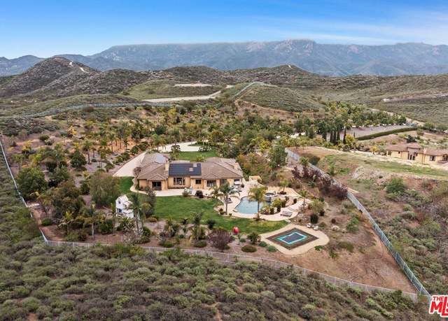 Property at 5105 Via El Cerro, Newbury Park, CA 91320, 6 beds, 4.5 baths