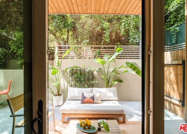 Property at 1041 N Spaulding Ave #104, West Hollywood, CA 90046, 1 bed, 1 bath