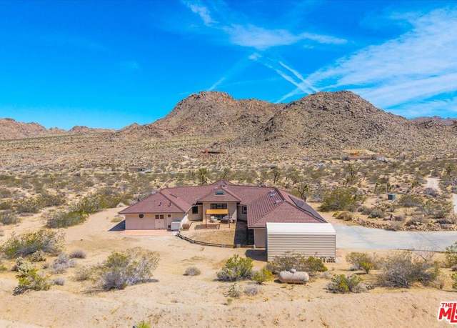 Property at 62200 Skyline Dr, Joshua Tree, CA 92252, 3 beds, 2 baths