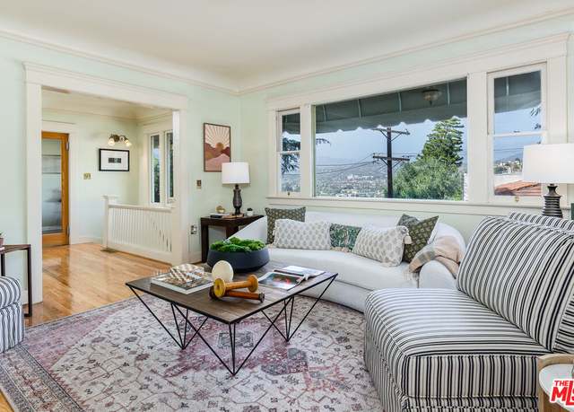 Property at 1355 Columbia Dr, Glendale, CA 91205, 3 beds, 2.5 baths